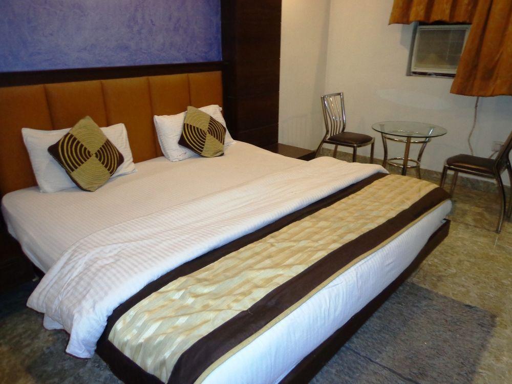 Oyo 1912 Hotel Dada Cottage Νέο Δελχί Εξωτερικό φωτογραφία